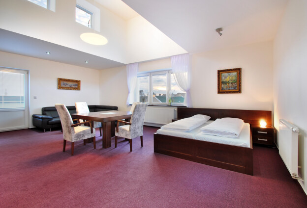 Apartmán s terasami a výhledem